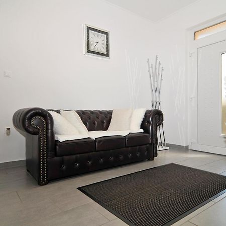 Silver Beach Apartments Шиофок Экстерьер фото