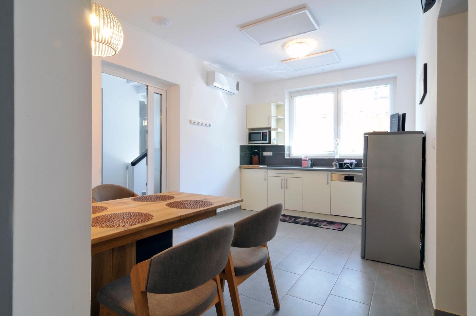 Silver Beach Apartments Шиофок Экстерьер фото