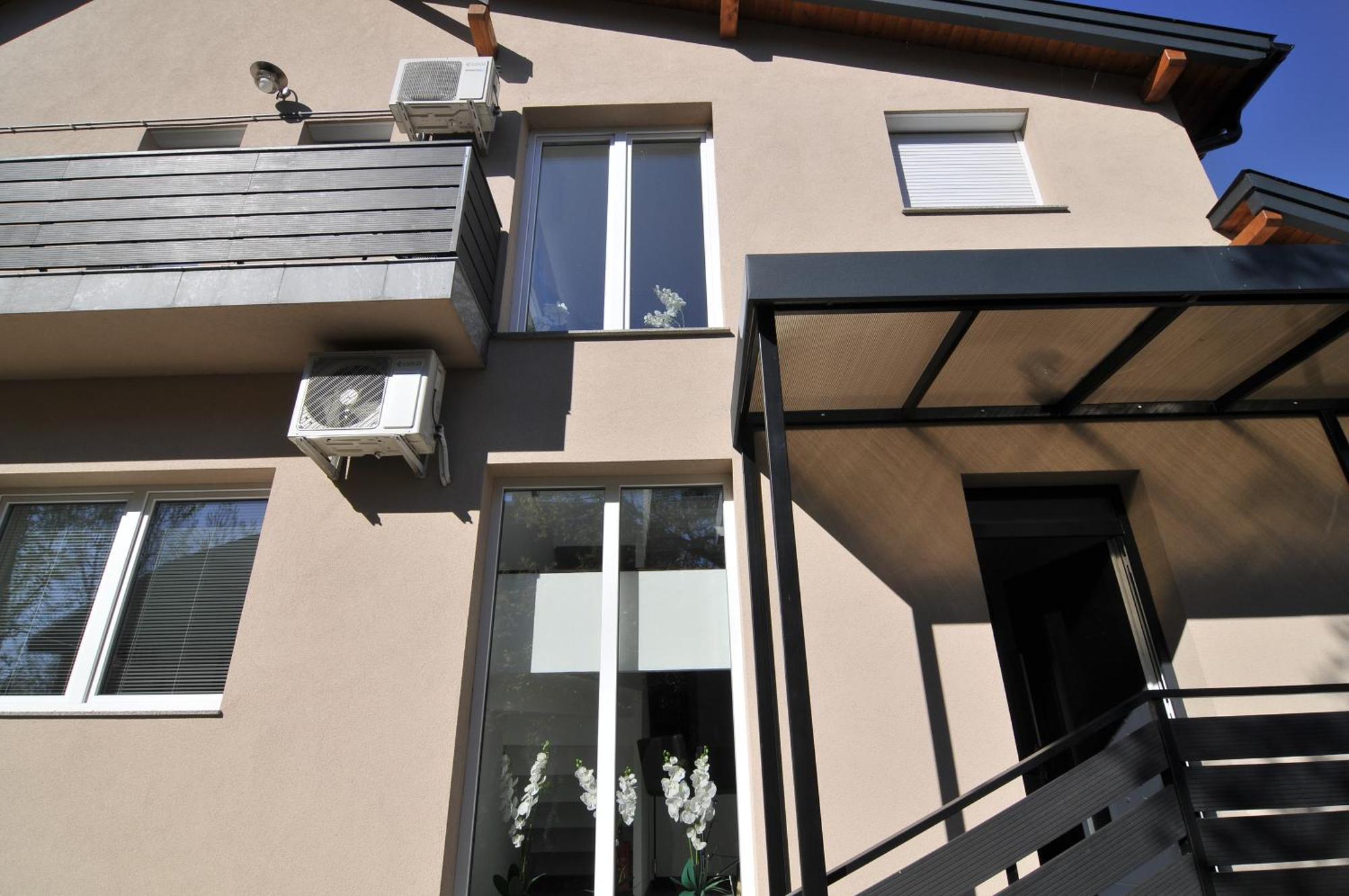 Silver Beach Apartments Шиофок Экстерьер фото