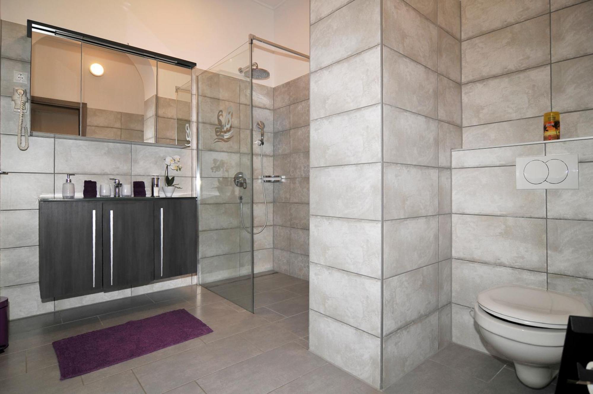 Silver Beach Apartments Шиофок Экстерьер фото