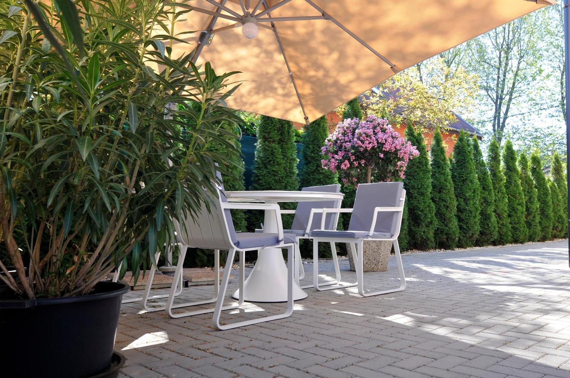 Silver Beach Apartments Шиофок Экстерьер фото
